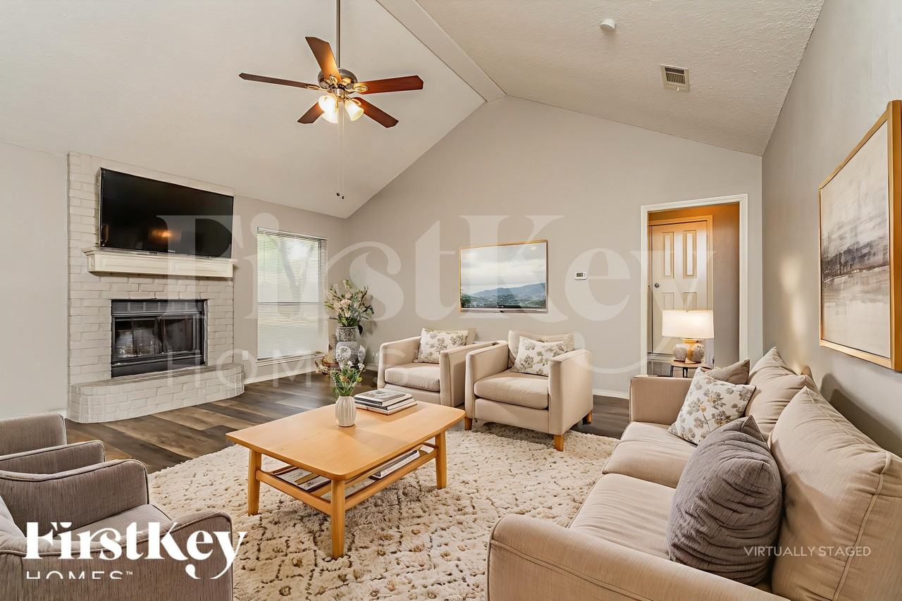 5 Hastings Ct - Photo 5 of 18