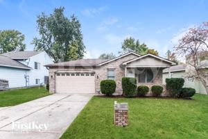 featured image of 2102 E Edgewood Ave