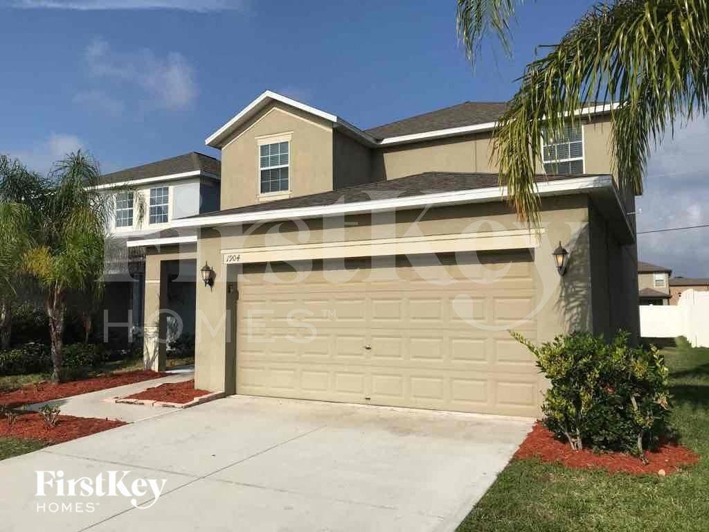 1904 Hawks View Dr - Photo 2 of 17