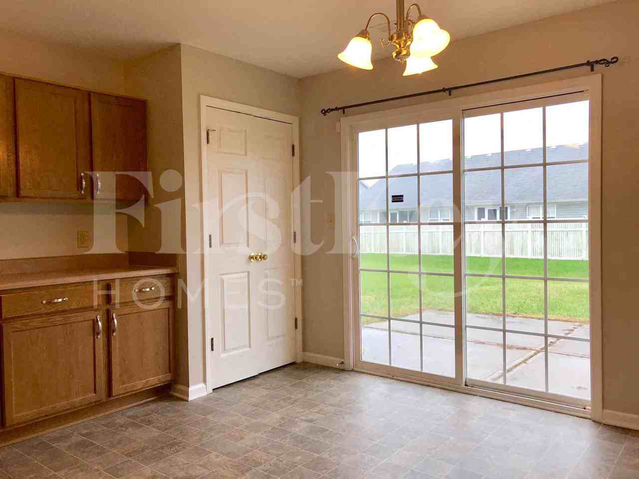 11521 Stoeppelwerth Dr - Photo 3 of 16