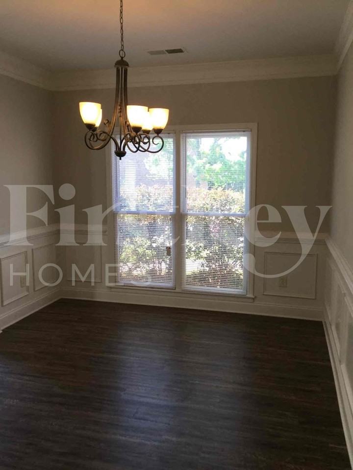 109 Janney Cir - Photo 5 of 17