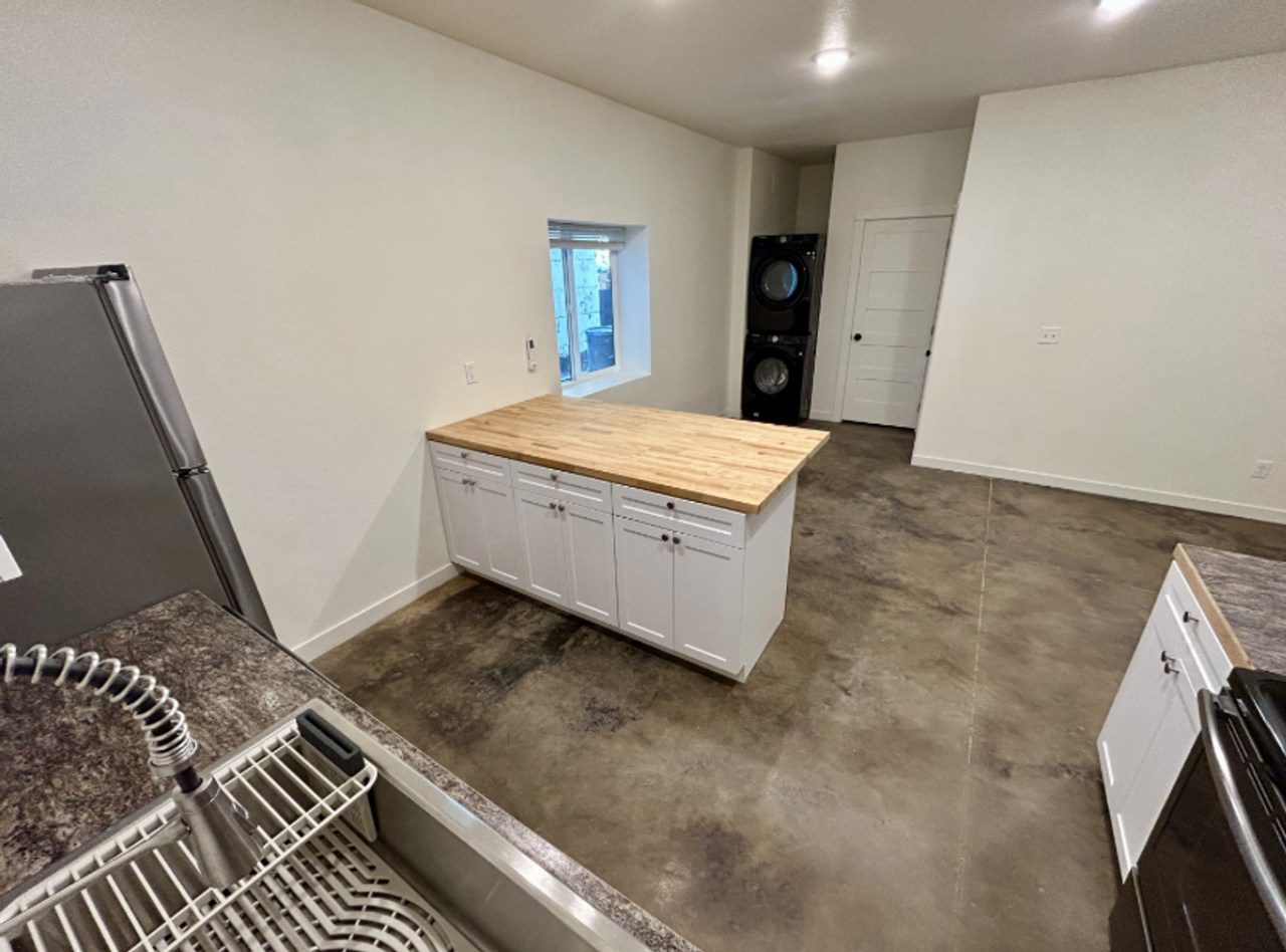 Easy Street Townhomes - Photo 2 of 5