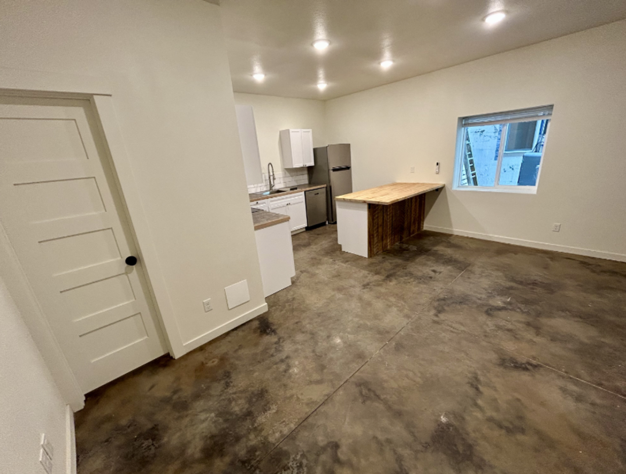 Easy Street Townhomes - Photo 3 of 5