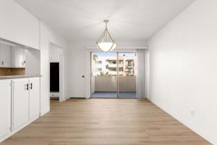 Beverly Apartments - Photo 1 of 1