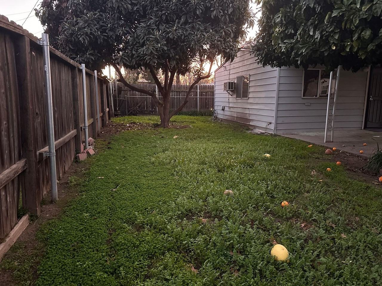 1601 Virginia Ave - Photo 5 of 7