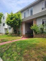 featured image of 1252 Havenhurst Dr