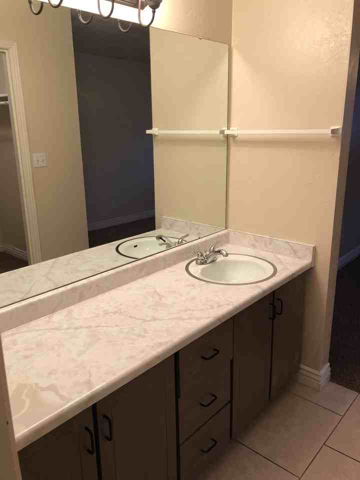 4687 S Naniloa Dr - Photo 6 of 15