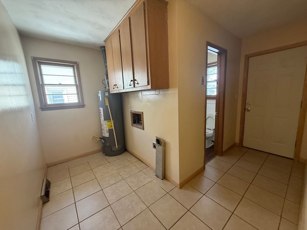 1943 E Glenco St - Photo 5 of 11