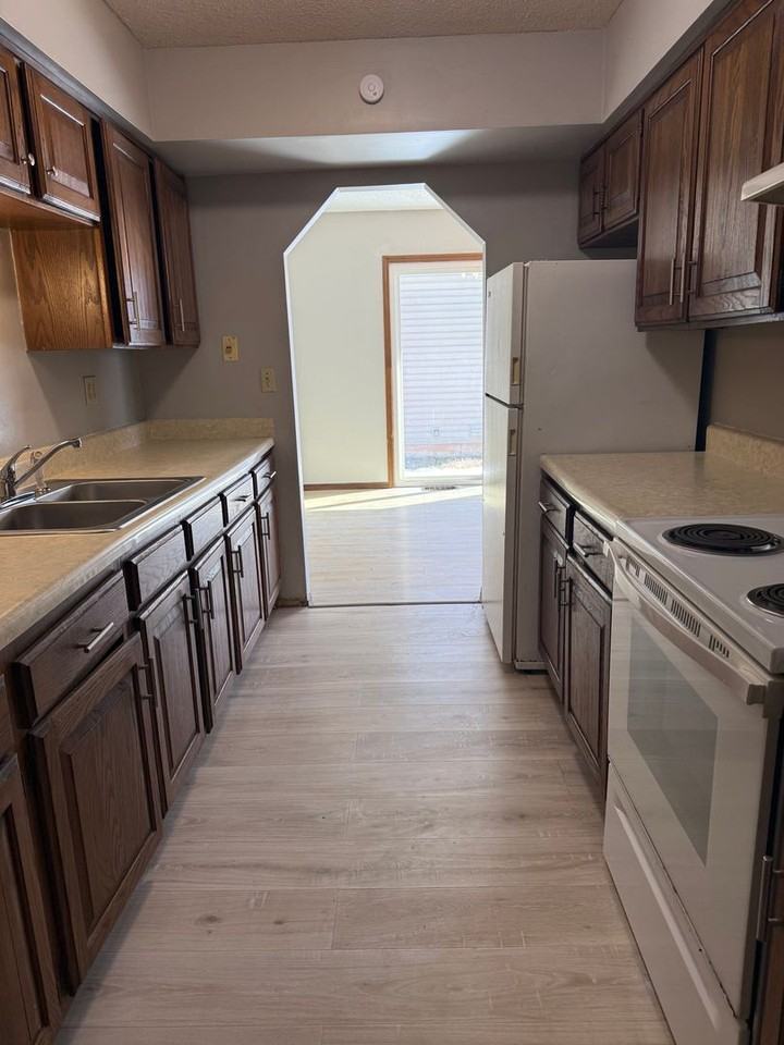 2367 W Farm Road 164 - Photo 5 of 10