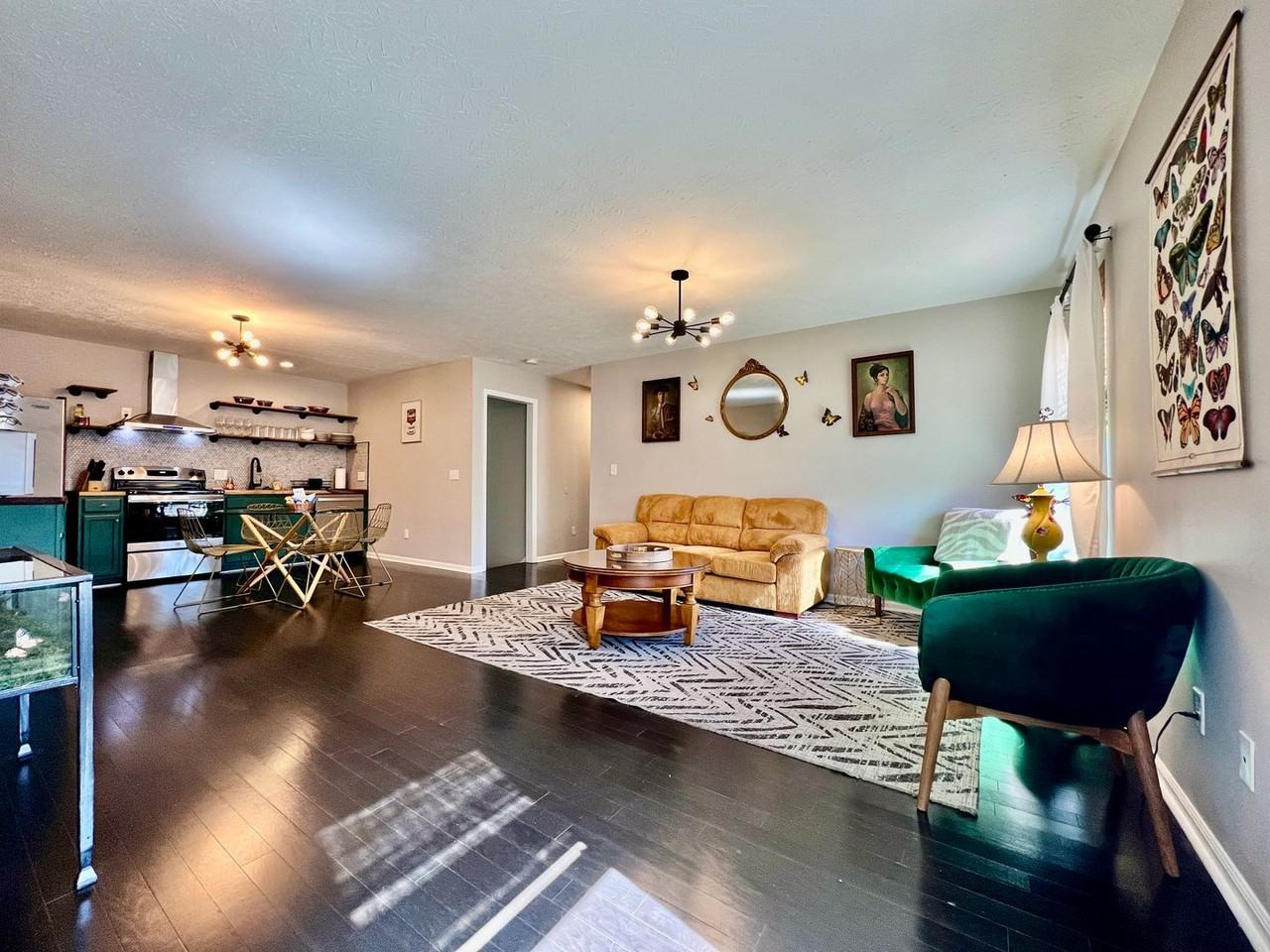 190 Overbrook Dr - Photo 3 of 28