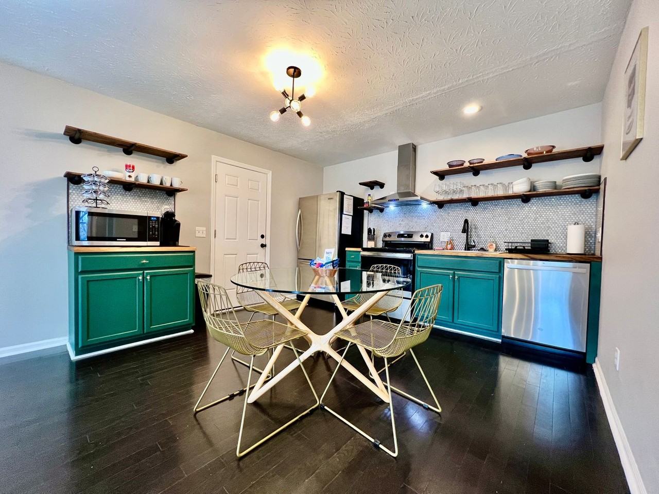 190 Overbrook Dr - Photo 6 of 28