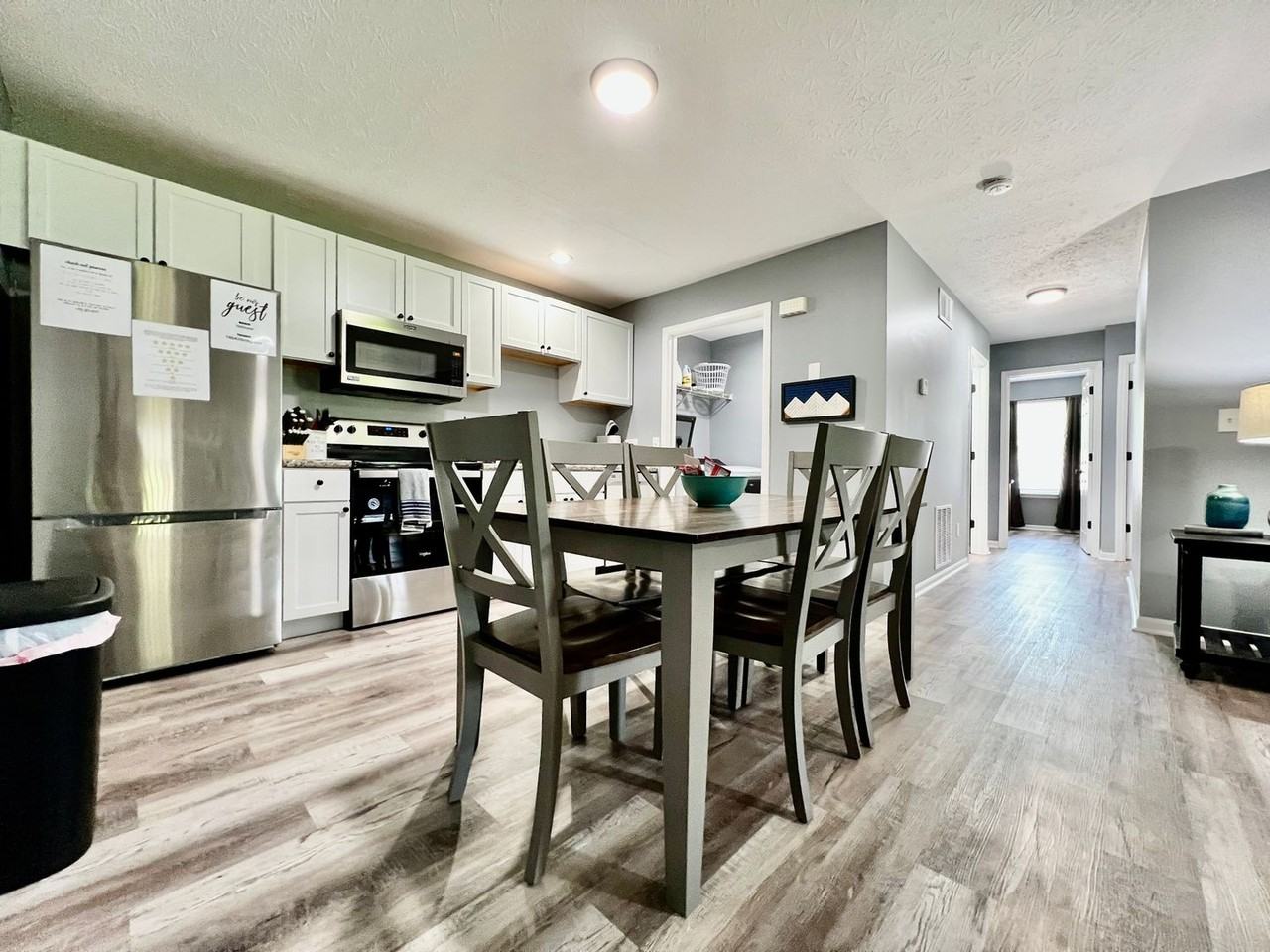 160 Overbrook Dr - Photo 4 of 25