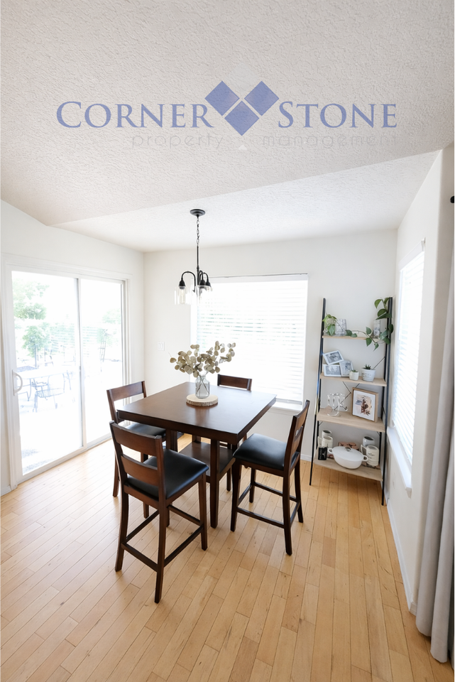 8753 W Sagebrush St - Photo 6 of 16