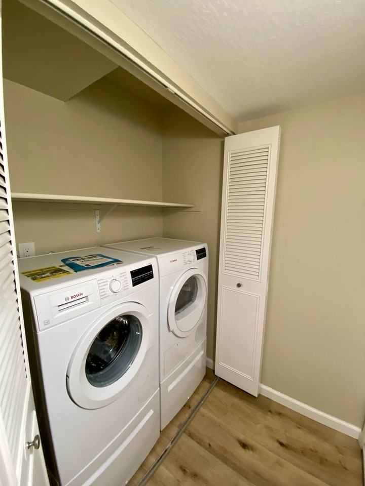 1566 Sunnyvale Ave #8 - Photo 2 of 16