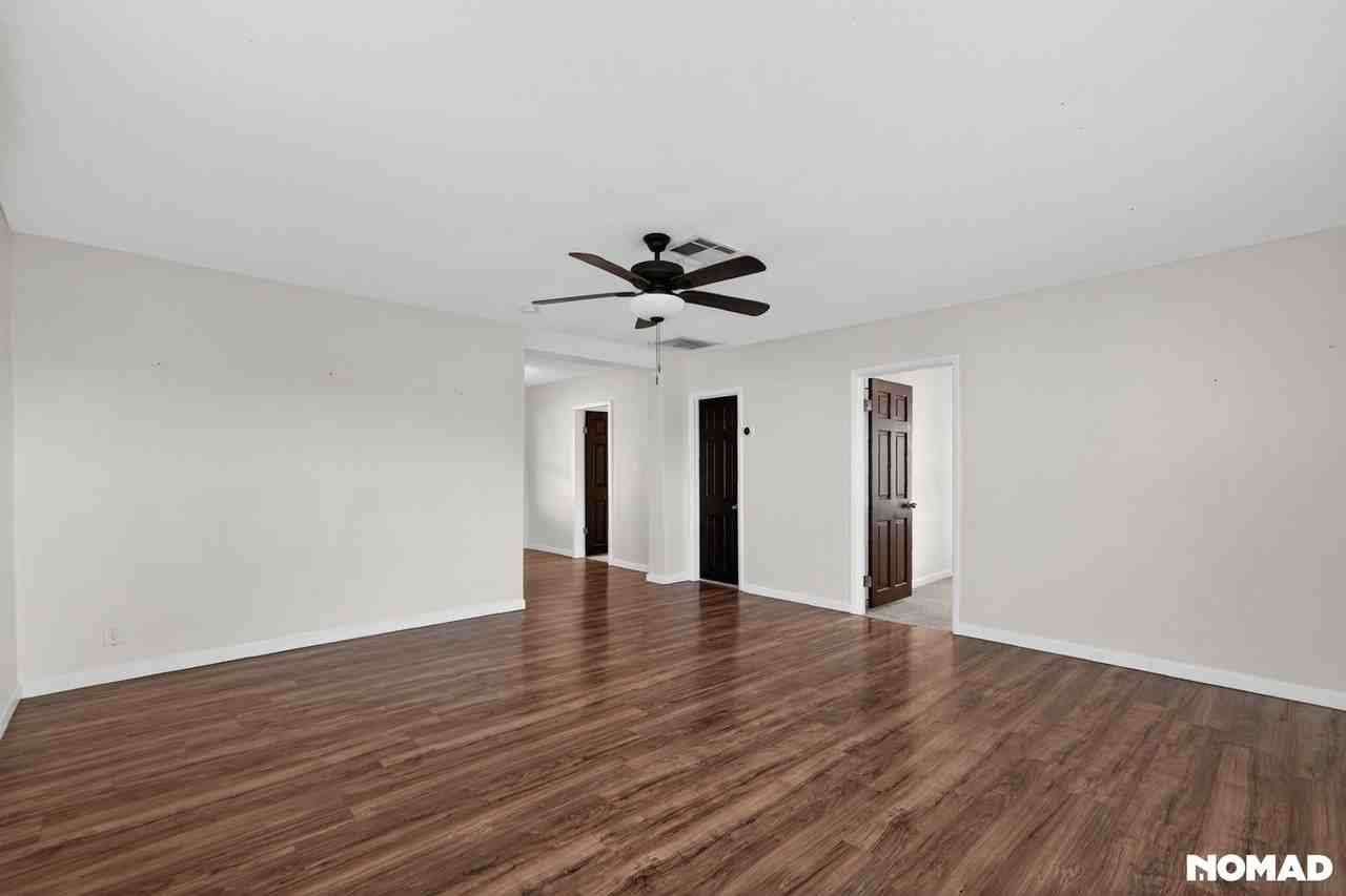 1714 E Madison St - Photo 7 of 16