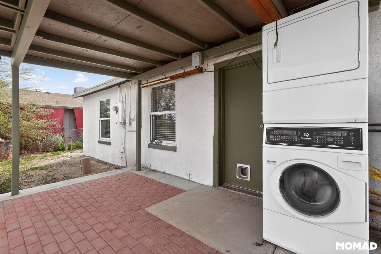 1714 E Madison St - Photo 3 of 16