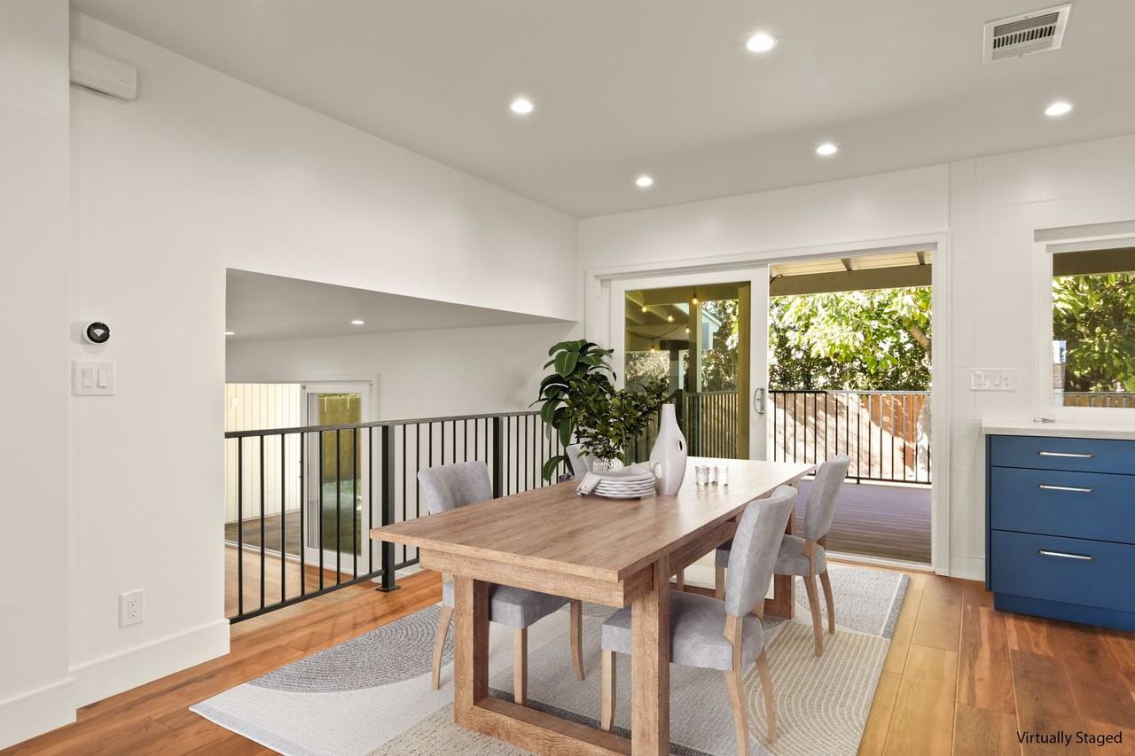 6114 Haas St - Photo 7 of 34