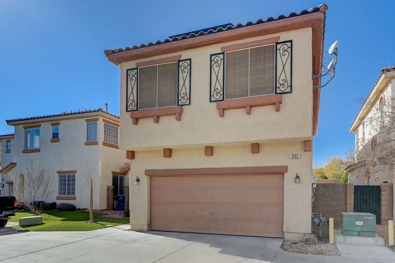 3792 Lodina Ct - Photo 2 of 50