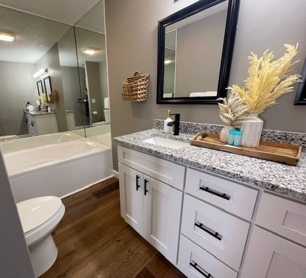 193 Avondale Dr - Photo 5 of 14