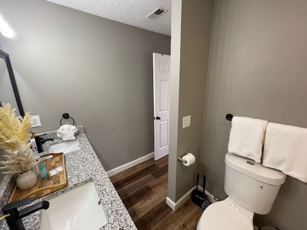 193 Avondale Dr - Photo 6 of 14