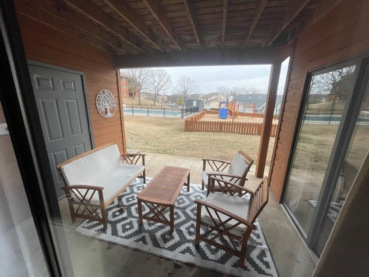 193 Avondale Dr - Photo 5 of 14