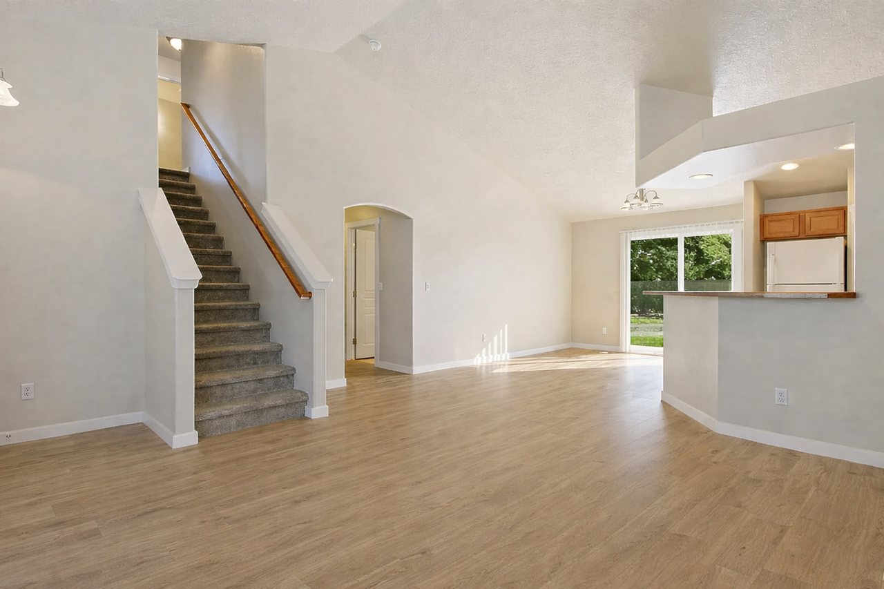 3456 N Maplestone Ave - Photo 2 of 24