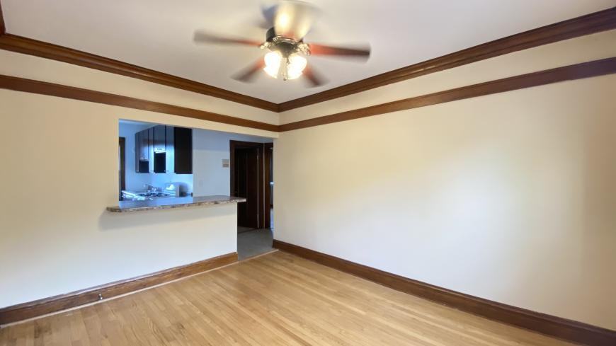 4451 W Dickens Ave - Photo 3 of 10