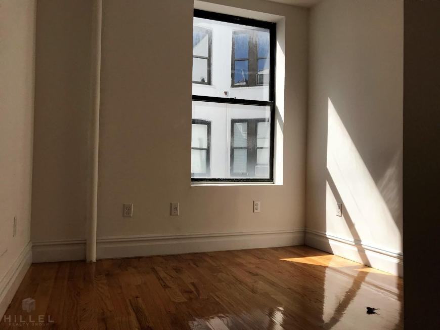 2180 38th St - Photo 6 of 10