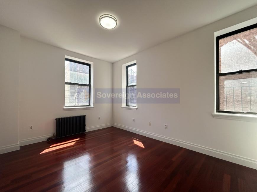 601 W 137th St - Photo 6 of 10