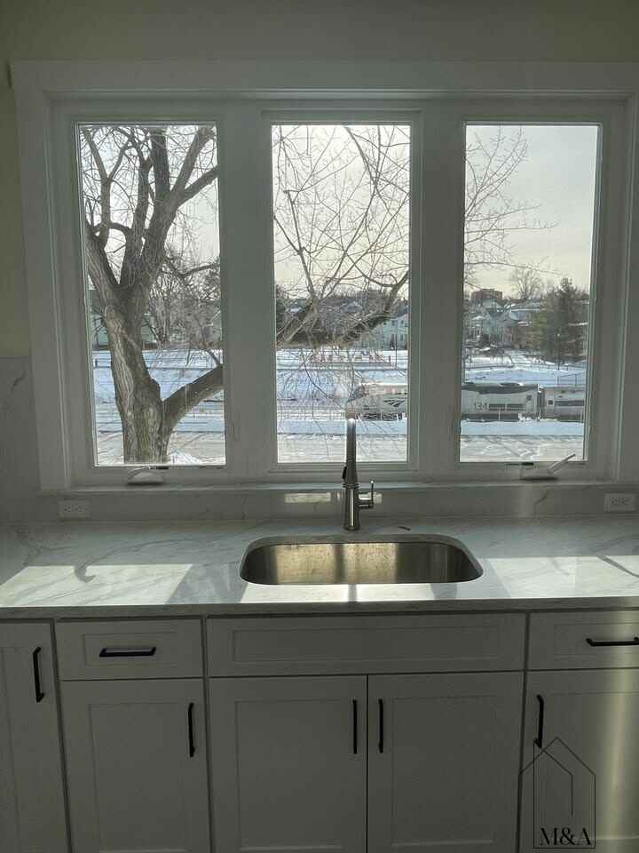 40 Vernon St - Photo 5 of 16