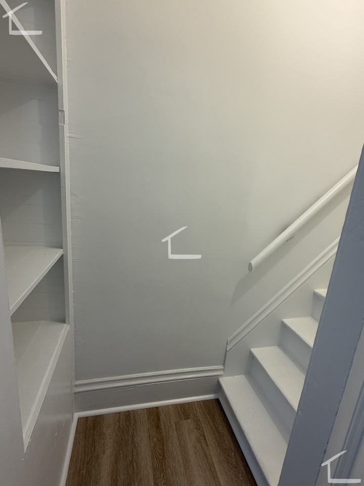 8 Greylock Rd #3 - Photo 6 of 7