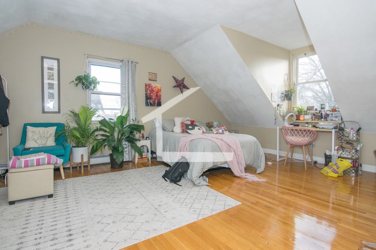 19 Highgate St. UPSTAIRS Door on Right - Photo 4 of 12