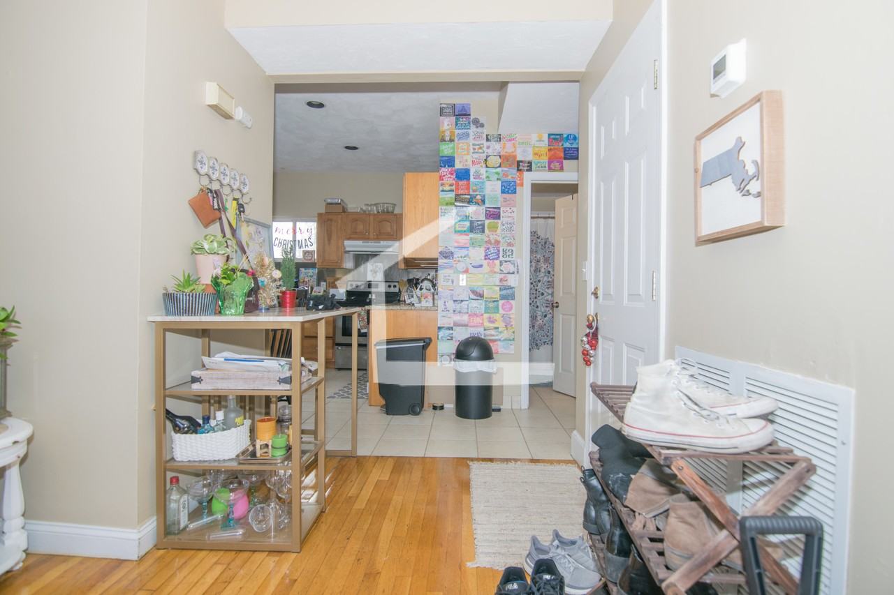 19 Highgate St. UPSTAIRS Door on Right - Photo 5 of 12