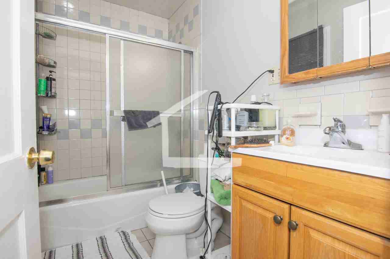 66 Quint Ave #2 - Photo 5 of 14