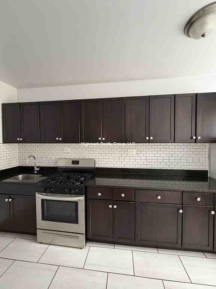 6343 N Magnolia Ave #3EK