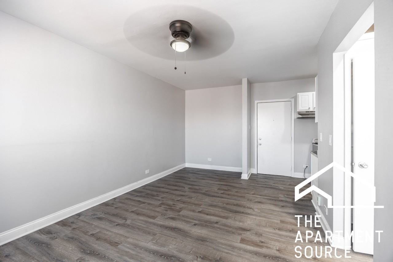 4031 N Kenmore Ave #412 - Photo 5 of 9