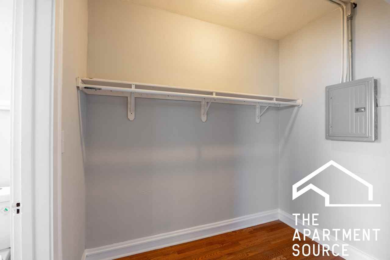 4546 N Damen Ave #106 - Photo 5 of 11