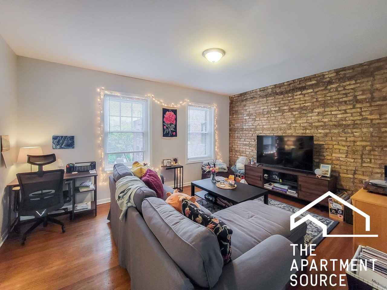 3712 N Sheffield Ave #204 - Photo 2 of 9