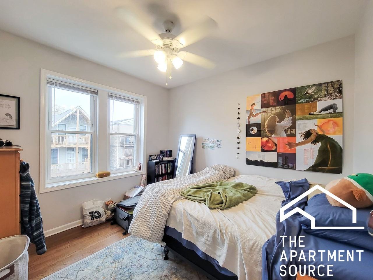 3712 N Sheffield Ave #204 - Photo 3 of 9