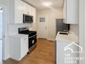 1950 W Wilson Ave #1Y - Photo 1 of 1