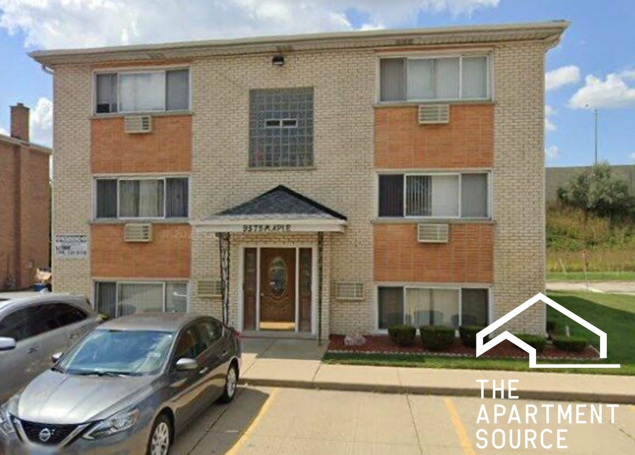 9575 Maple Dr #2N - Photo 3 of 3