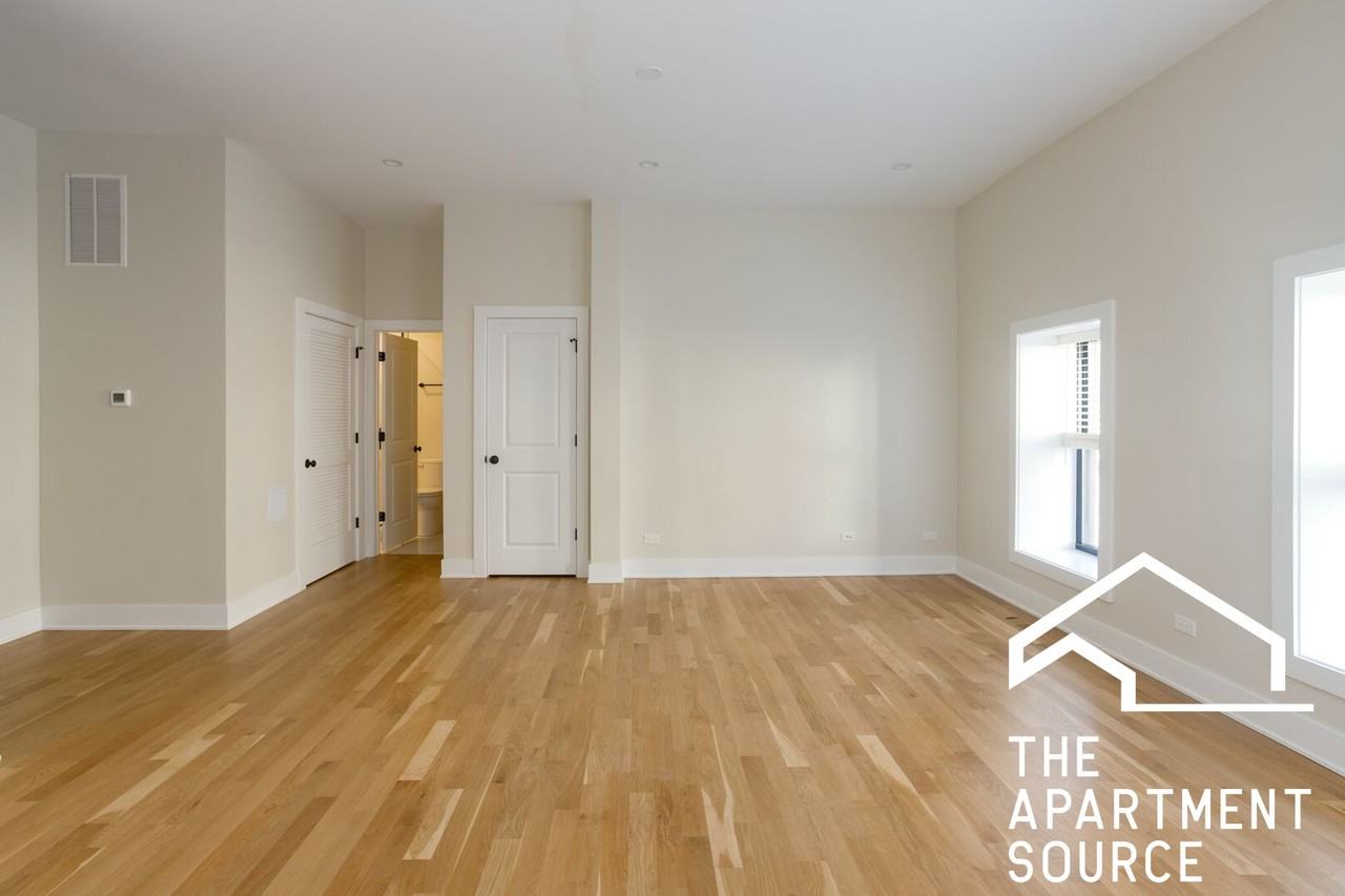 1405 W Belden Ave #1 - Photo 2 of 11