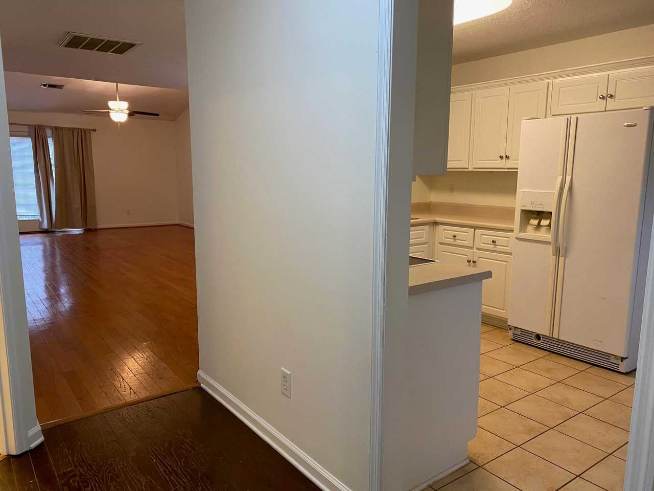 128 Photinia Dr - Photo 4 of 18