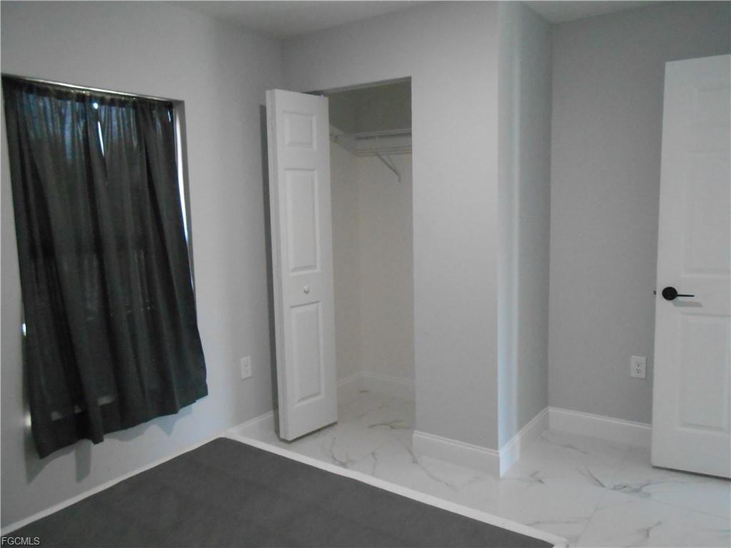 636 Eisenhower Blvd - Photo 4 of 24