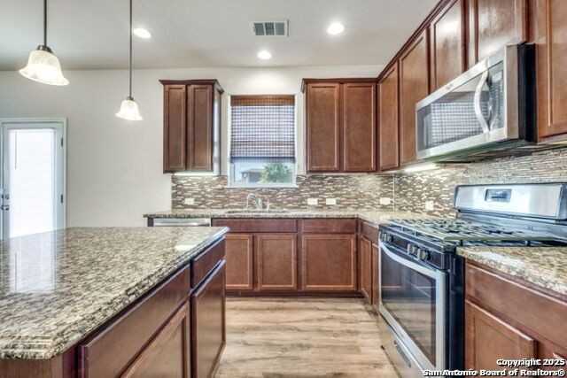 6610 Willow Farm - Photo 4 of 11