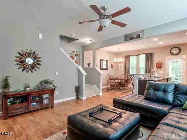 1442 Chatuga Way - Photo 5 of 20