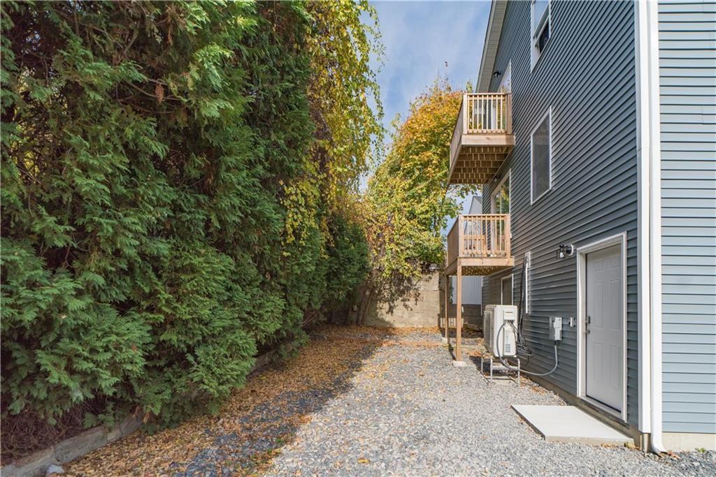 44 Hall St ##0 - Photo 2 of 31