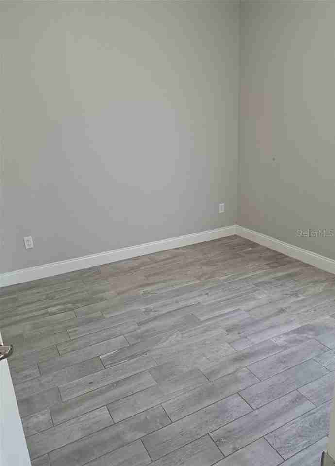 20627 Majestic St - Photo 7 of 15