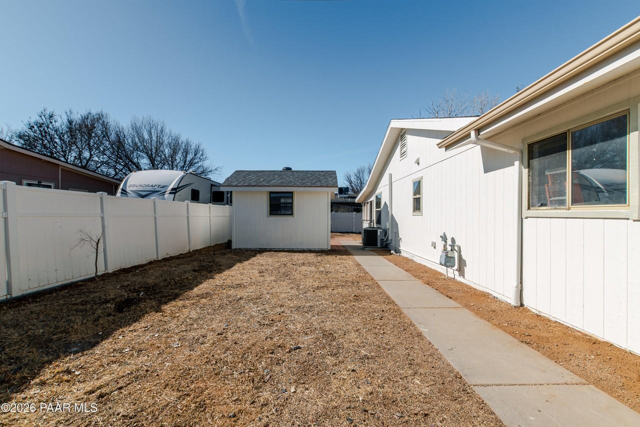 4840 N Agua Fria Dr - Photo 4 of 26