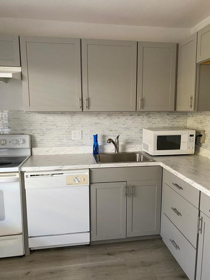 19 Abbey Ln ##206 - Photo 3 of 12